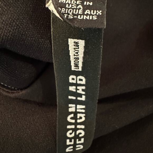 Design Lab Lord & Taylor Black Sleeveless Crop Top Size Medium Back‎ Zipper - Picture 8 of 8